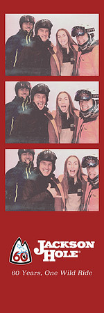 2025-12-19_14-21-04_854609_01