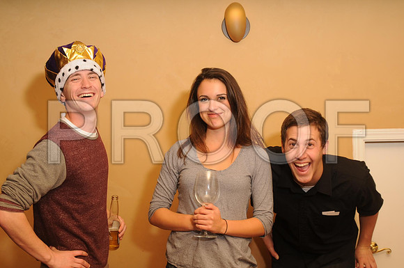 2012-12-21-0057-4