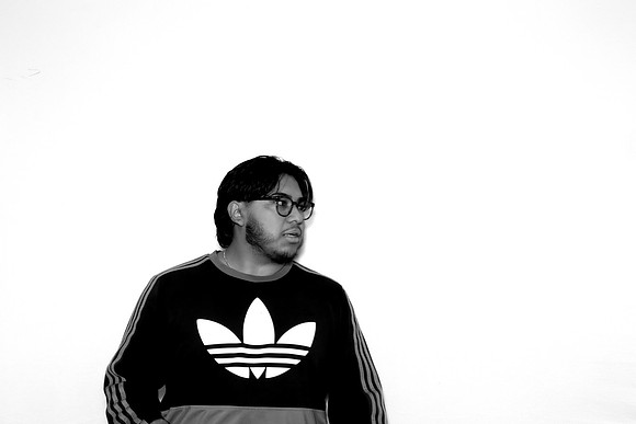 2023-04-15_18-37-03_1